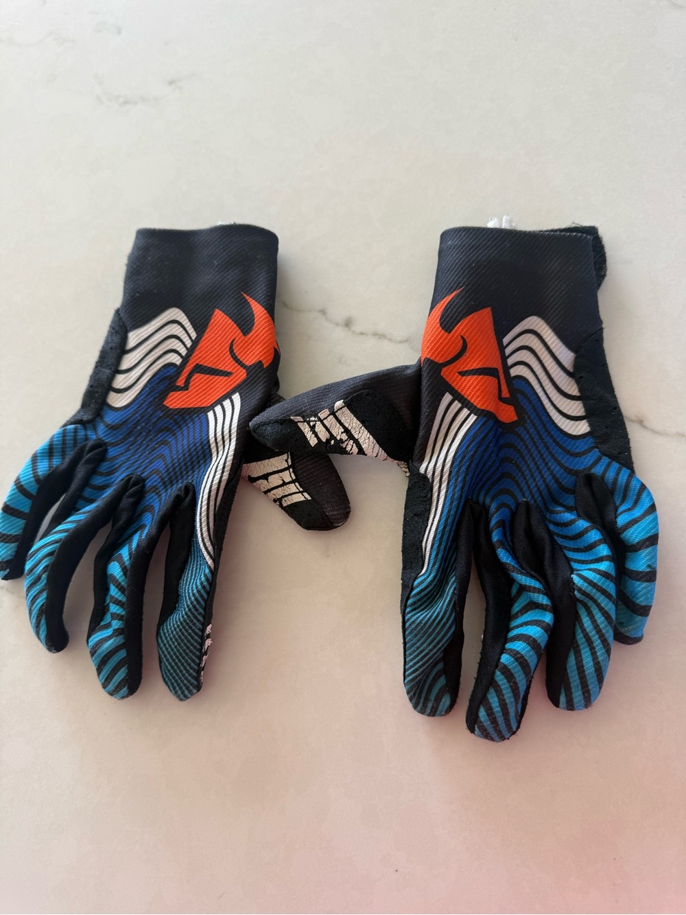 thor youth Blue and Orange Performance Gloves